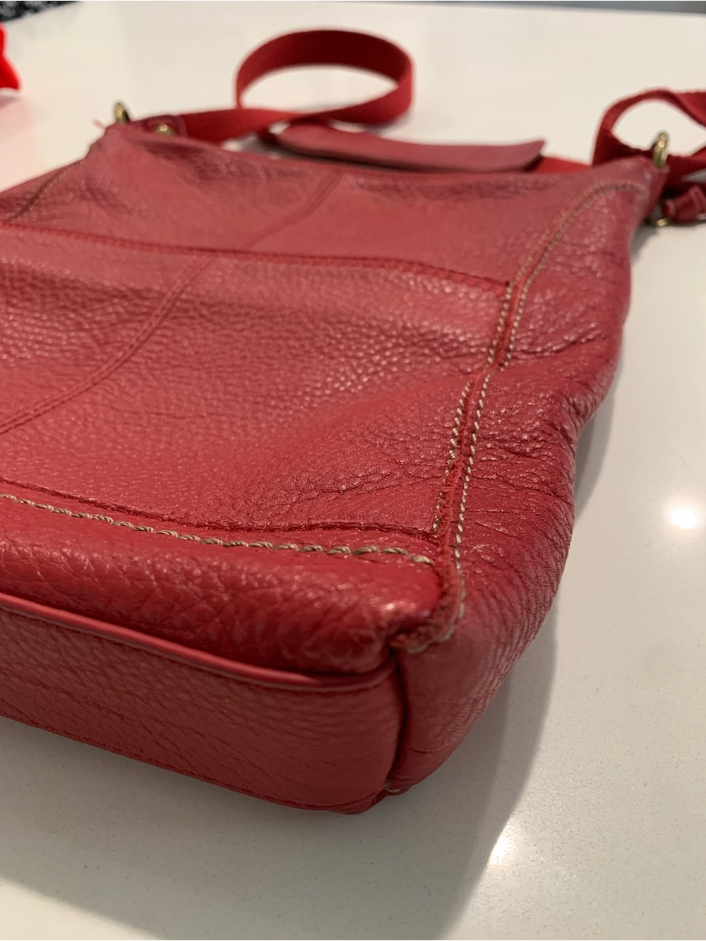 The Sak Lucia Red Leather Crossbody Shoulder Bag - Picture 10 of 16